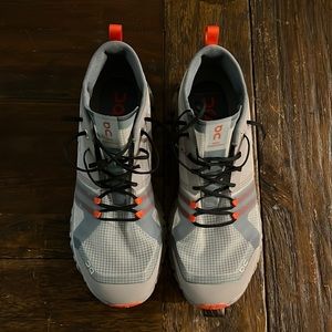 On cloud, cloud x shift size 9.5 grey.